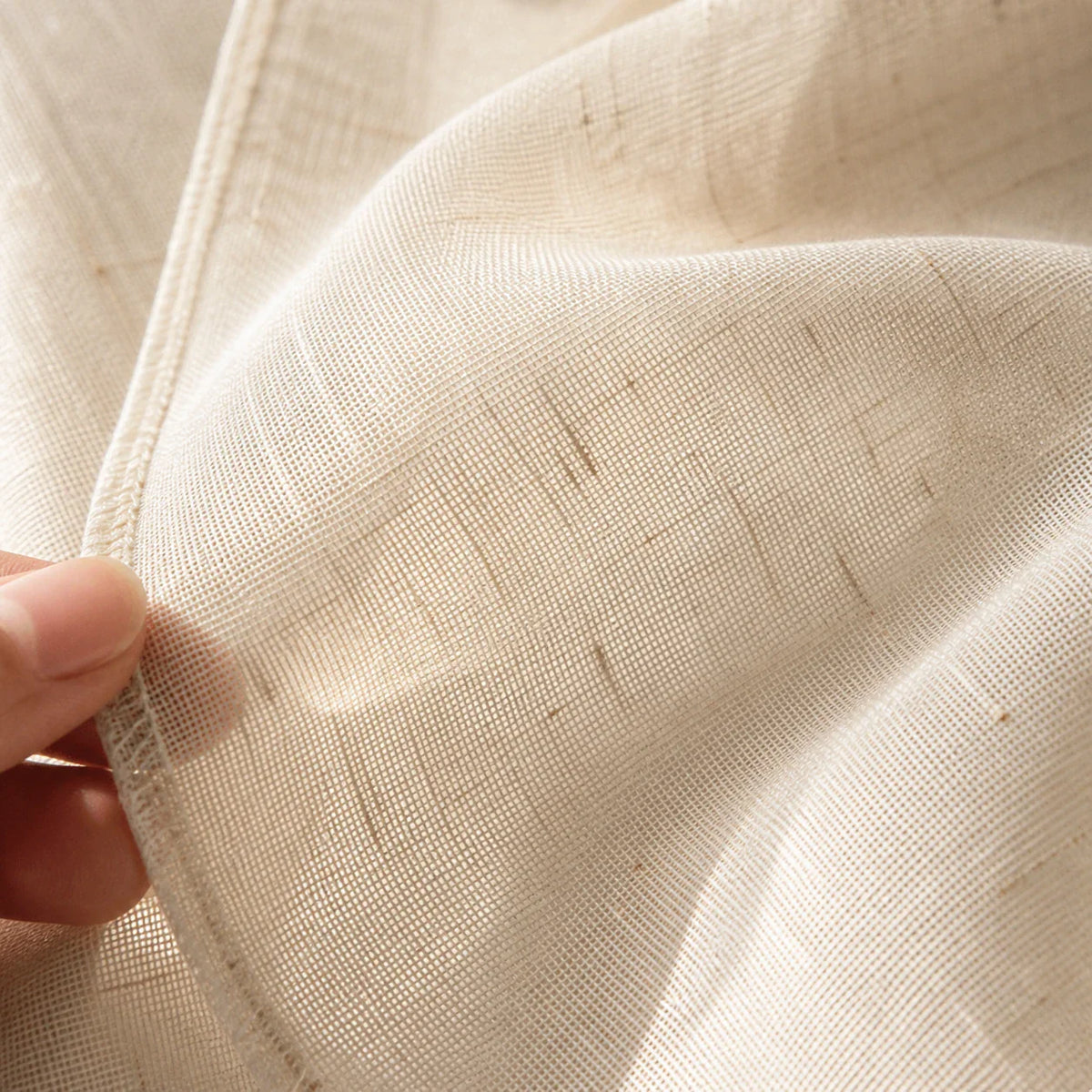 Rideau Voilage - Beige - détail de texture du tissu voilage