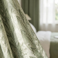 Rideau Vert Motif - closeup