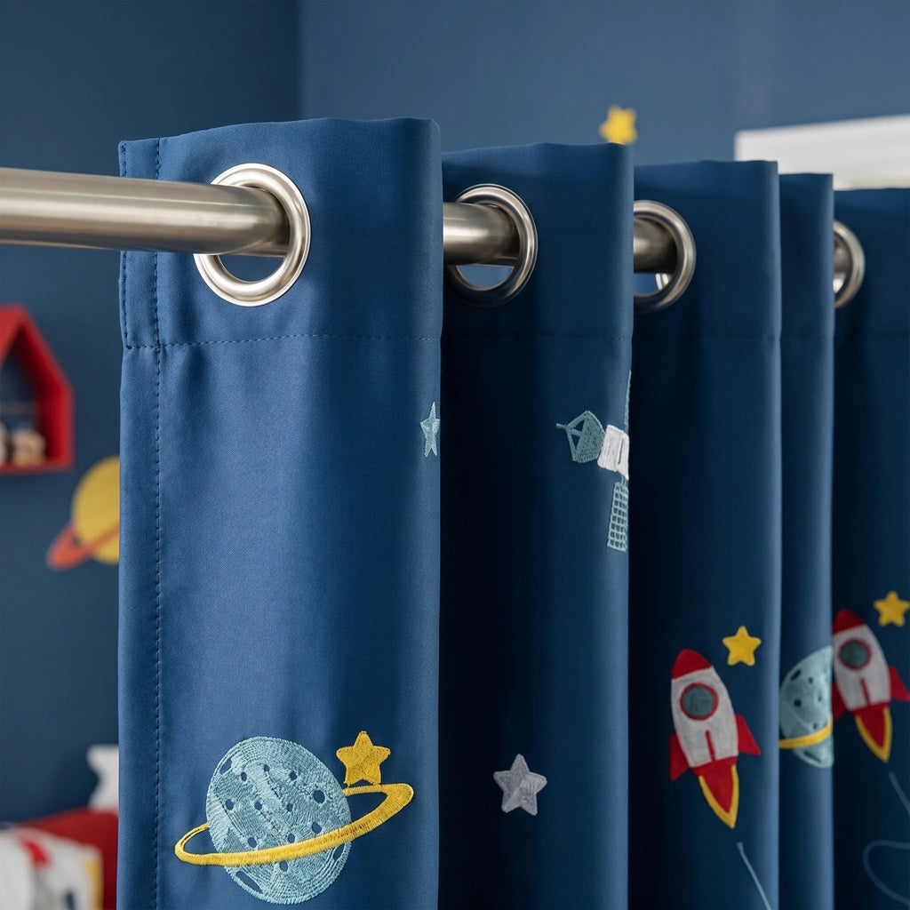 Rideaux occultants bleu espace cosmique de dessin animé mignon moderne pour chambre d'enfants, rideaux insonorisés/réducteurs de bruit, lavables en Machine - oeillets