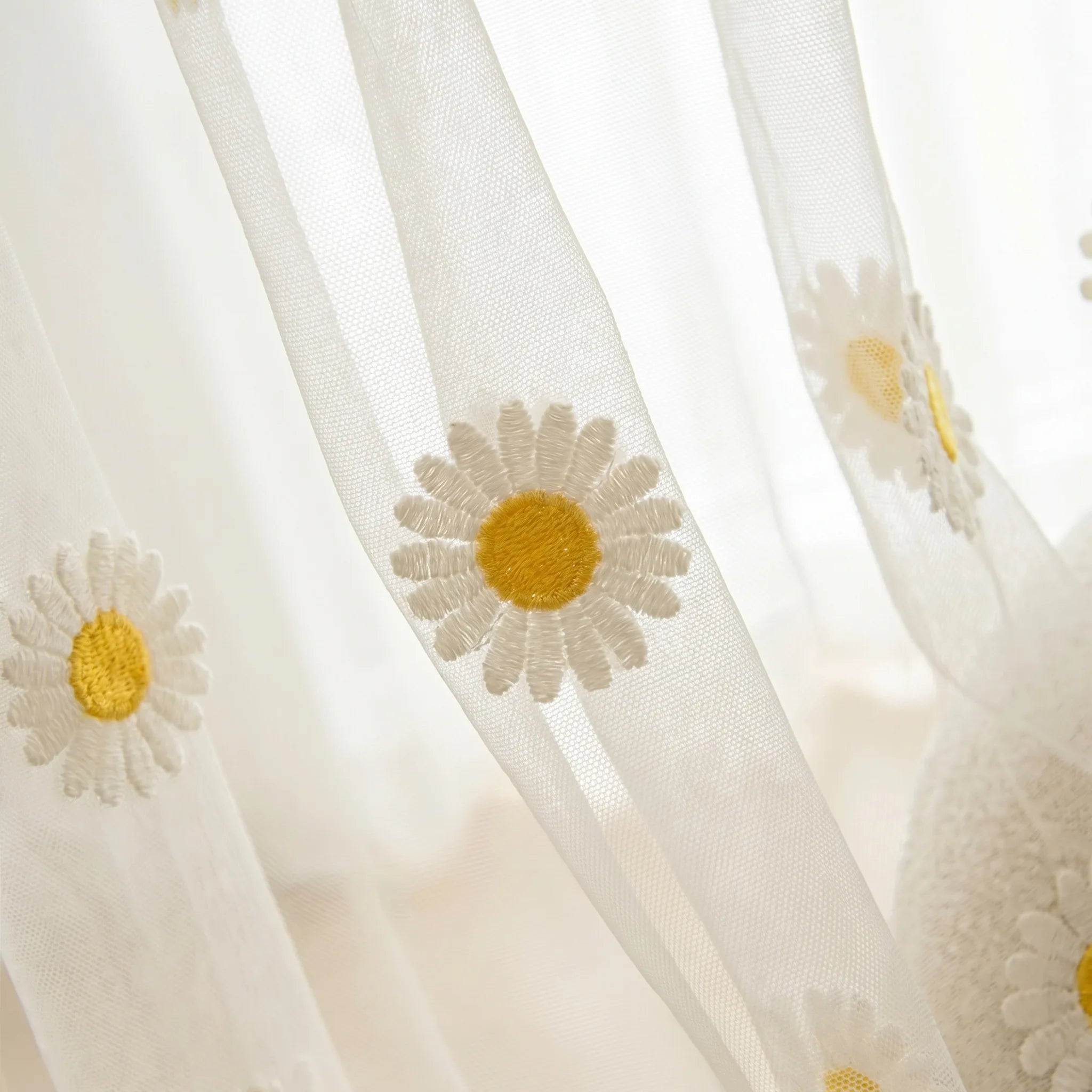 Rideaux Voilage Motif Marguerites - texture